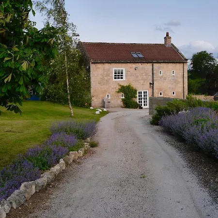 Crow House Barn